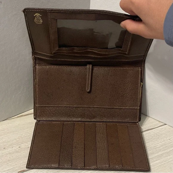 Gucci GG Supreme Canvas Continental Kisslock Wallet - Picture 2 of 7